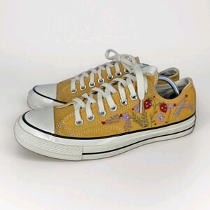Converse Chuck Taylor Sunflower Yellow M 8  W 10 Embroidered Strawberry Flower